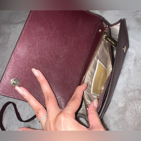 Michael Kors crossbody shoulder bag - Picture 4 of 5